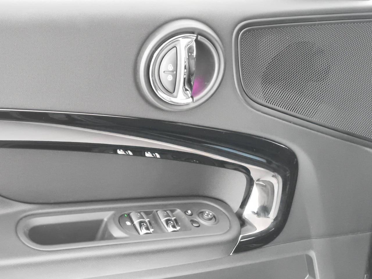 MINI Countryman Cooper Essential