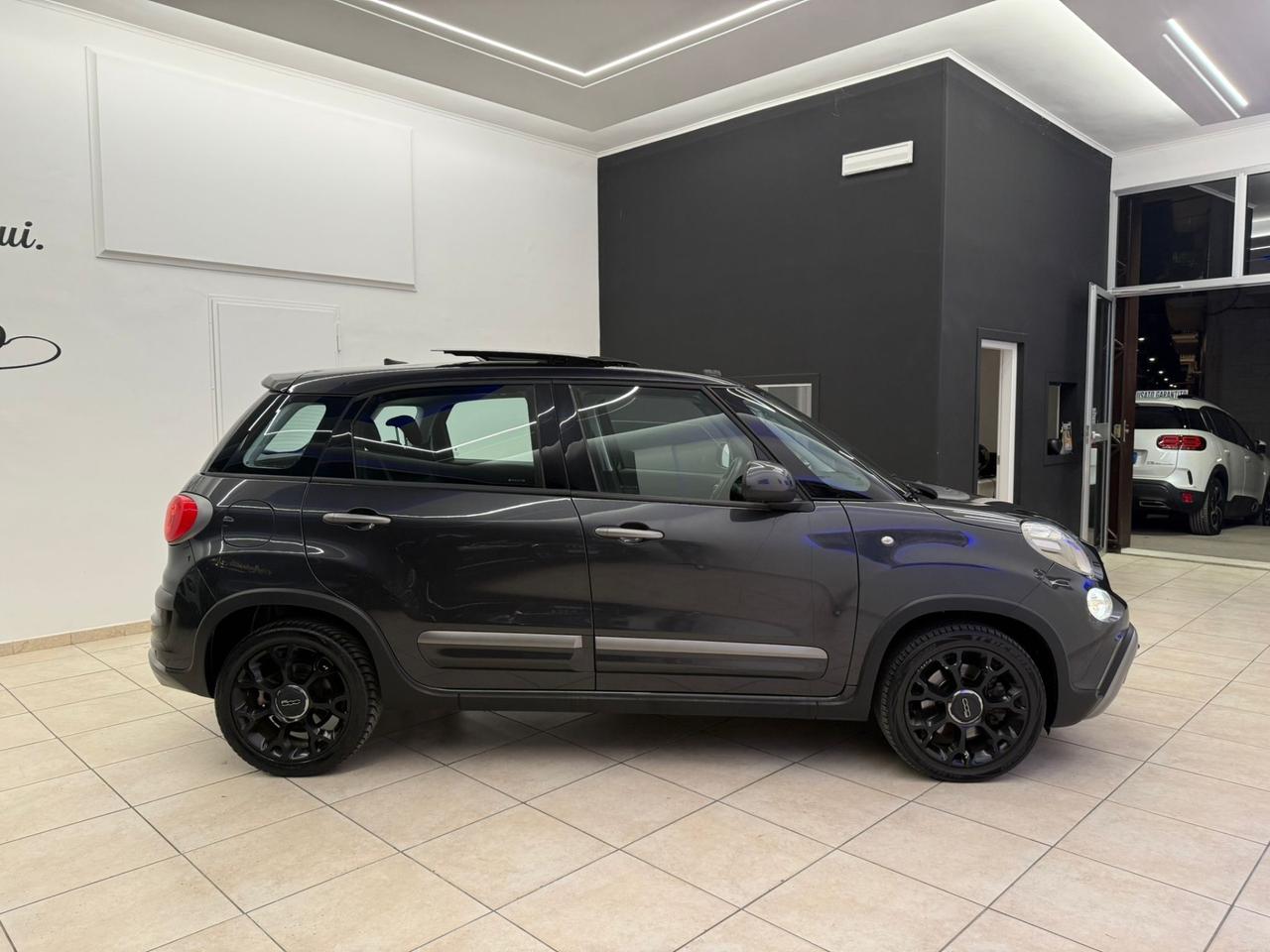 Fiat 500L 1.6 Multijet 120 CV Cross TETTO APRIBILE