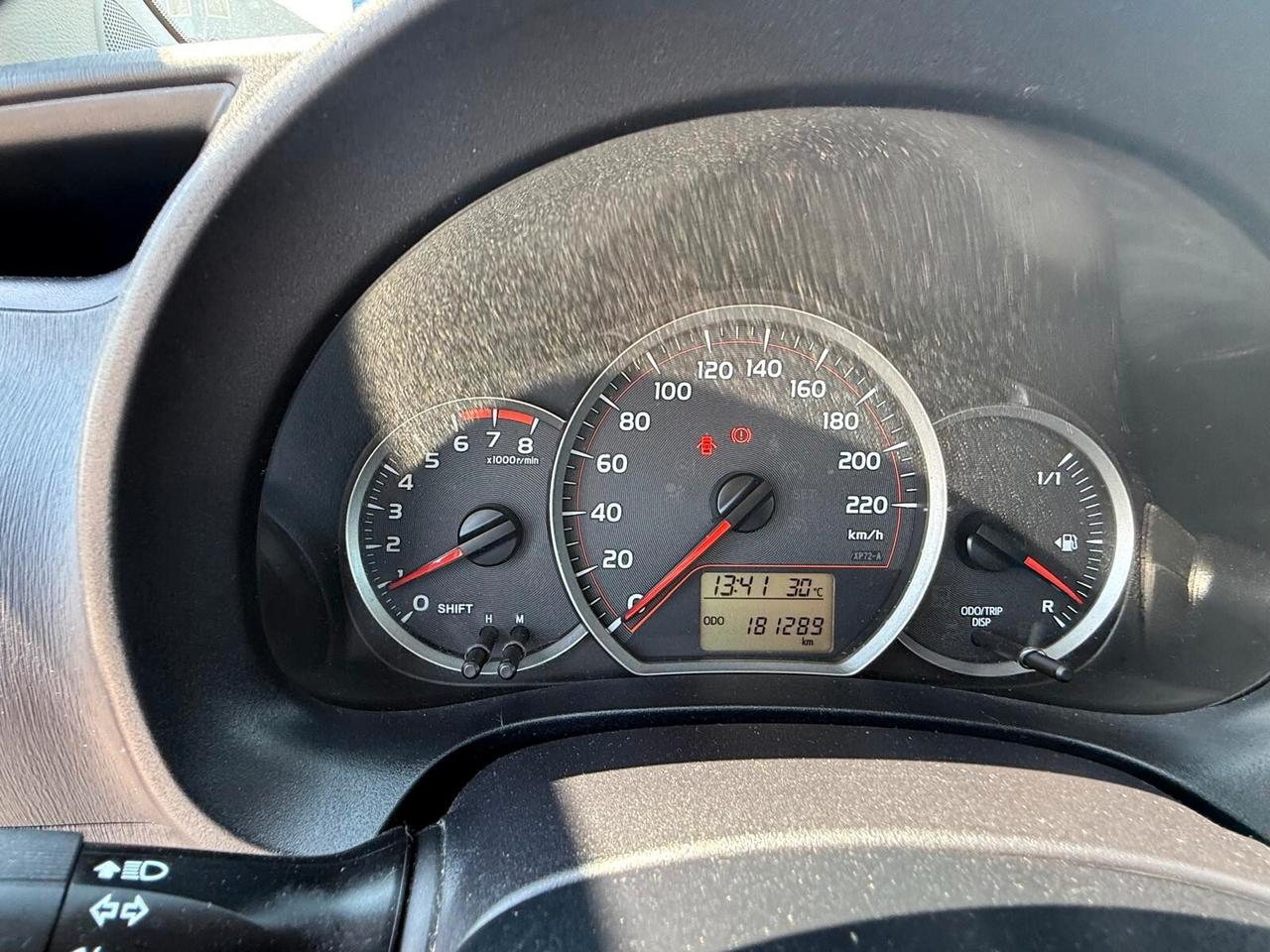 Toyota Yaris 1.0 5 porte Benz OK PER NEOPATENTATI