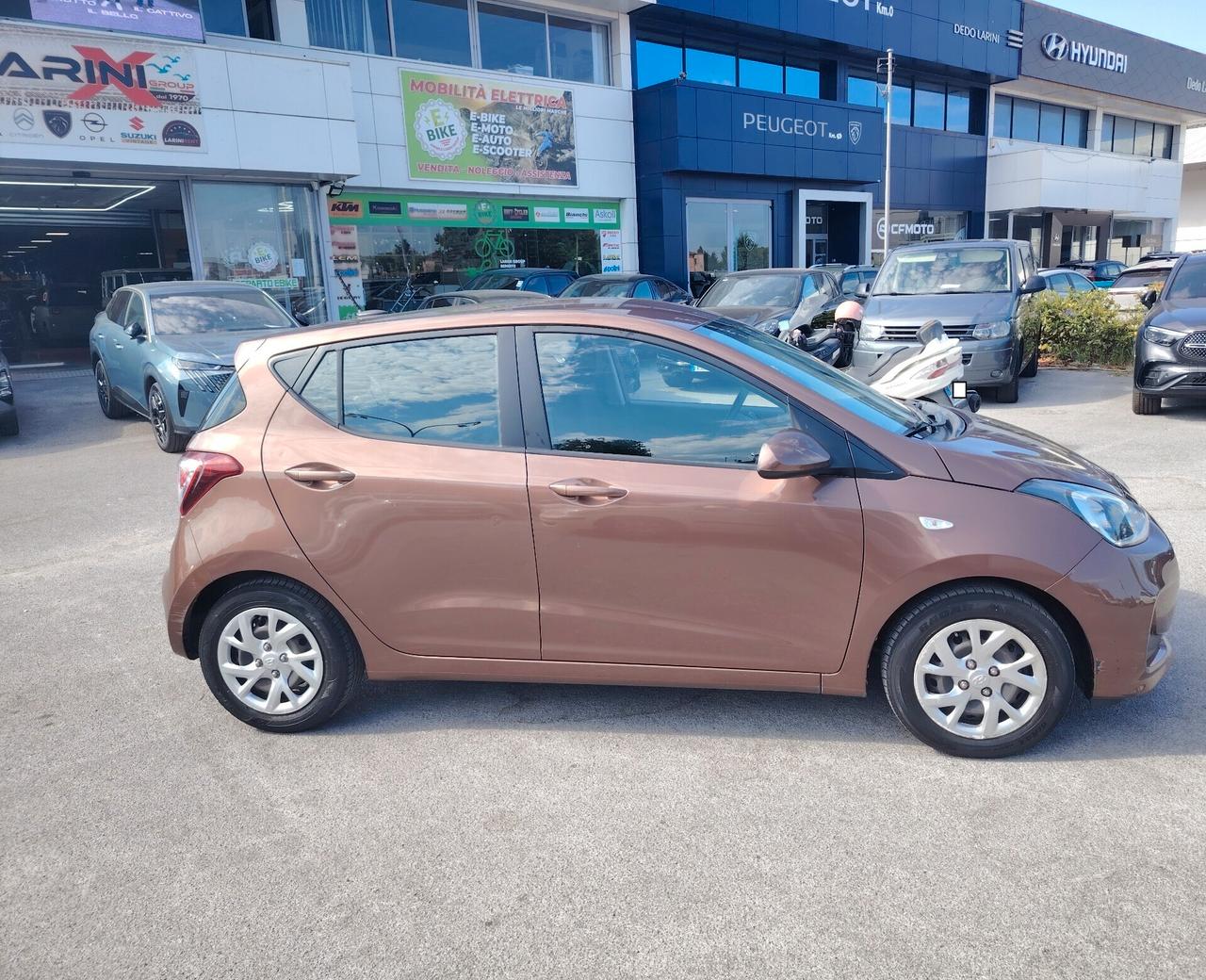 Hyundai i10 1.0 MPI Econext Advanced - NEOPATENTATI