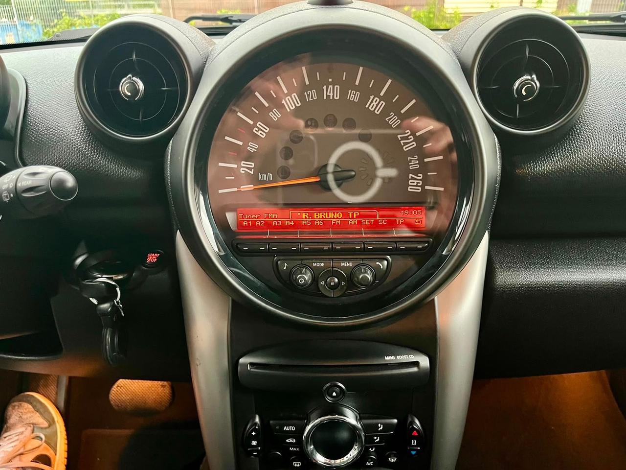 Mini Countryman 2.0D automatica 2015 94.000km euro6