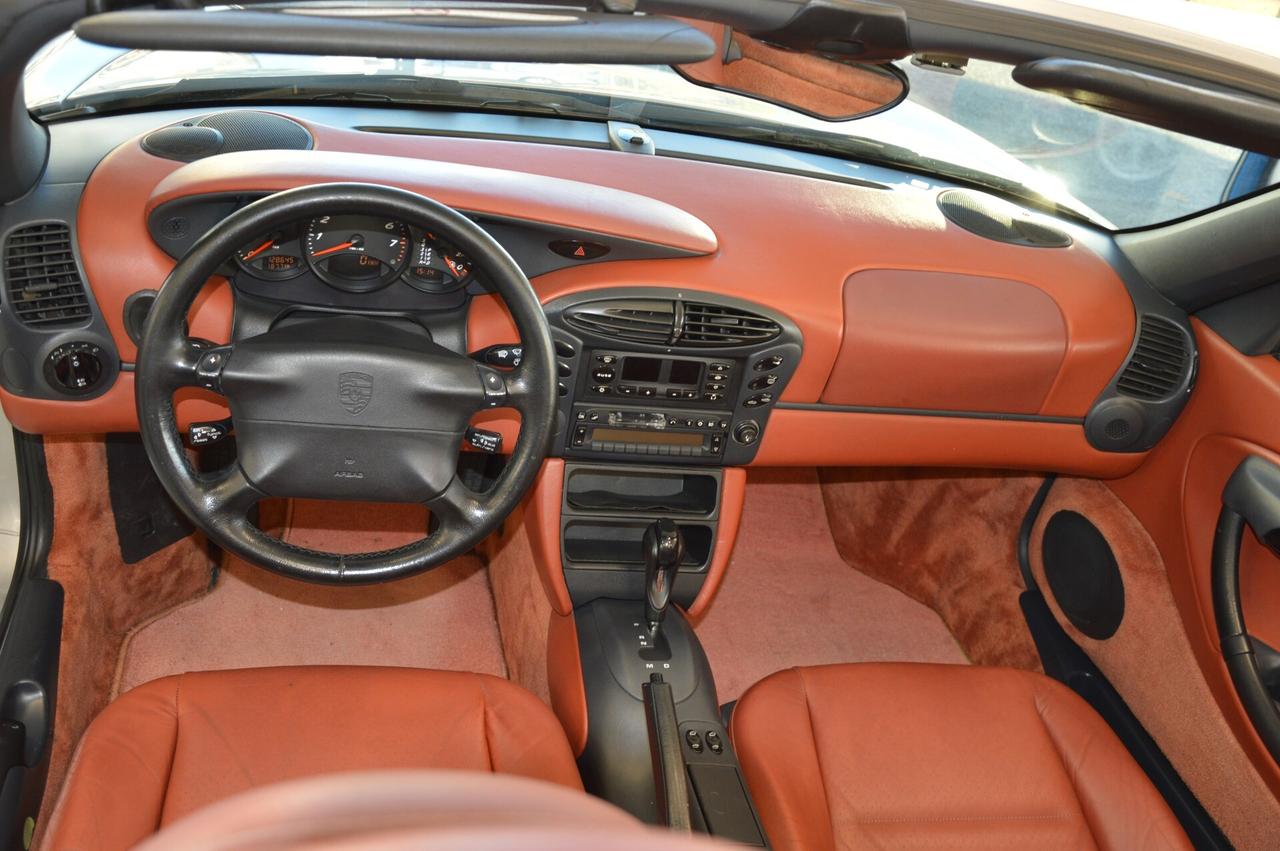 Porsche Boxster LUCIO DALLA