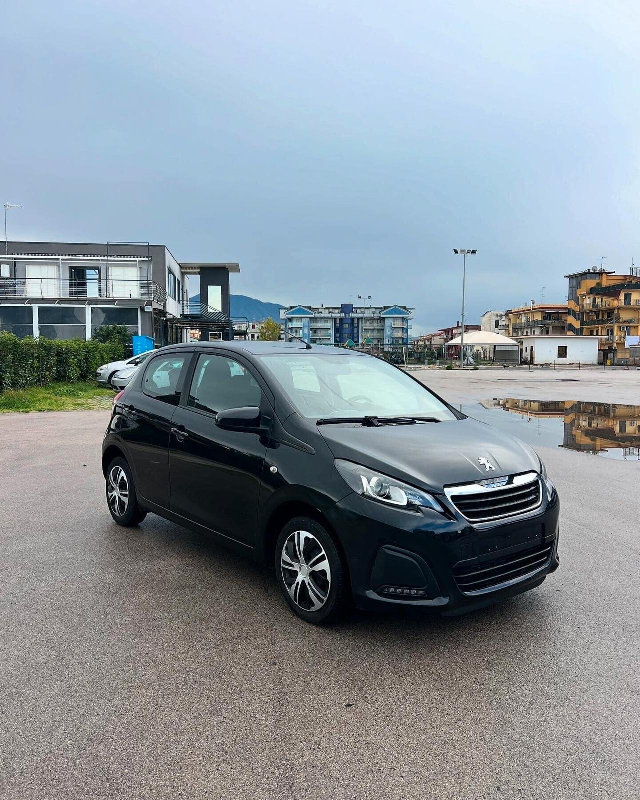 Peugeot 108 VTi 68 5 porte Allure