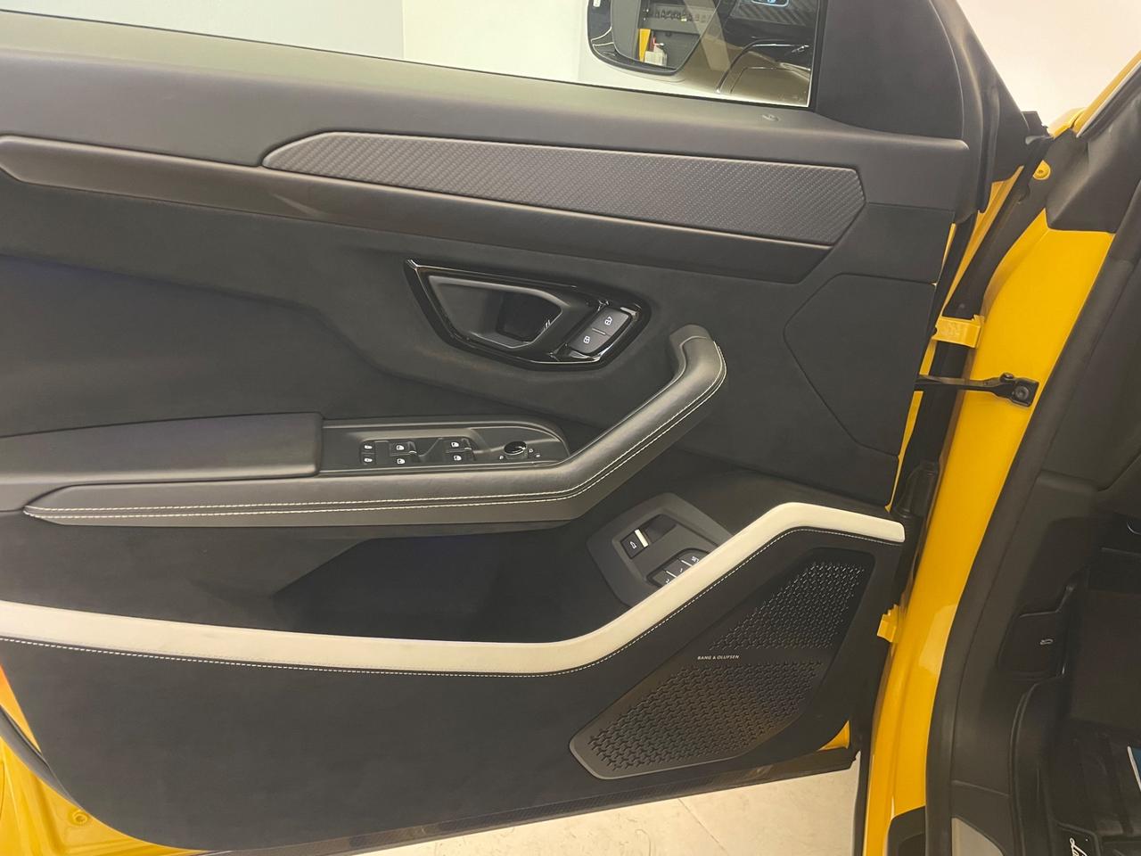 Lamborghini Urus 4.0 Performante