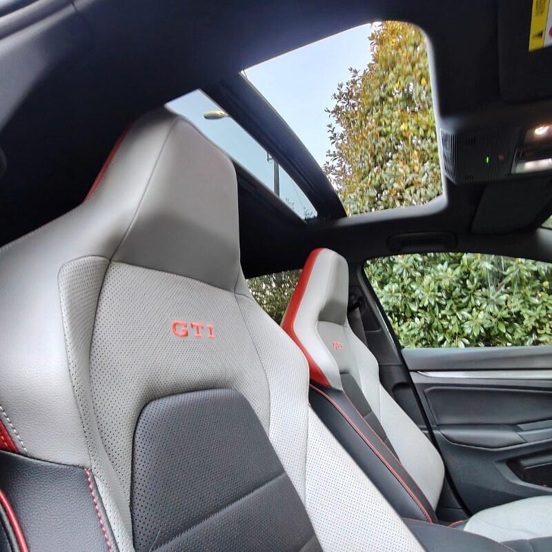 VOLKSWAGEN Golf 8ª serie Golf 2.0 TSI DSG GTI