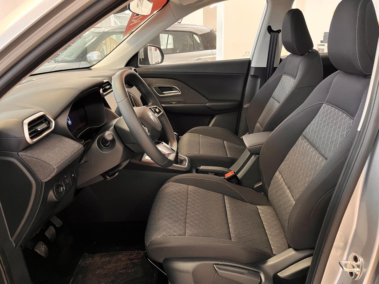 Mg ZS 1.5L 5MT Standard