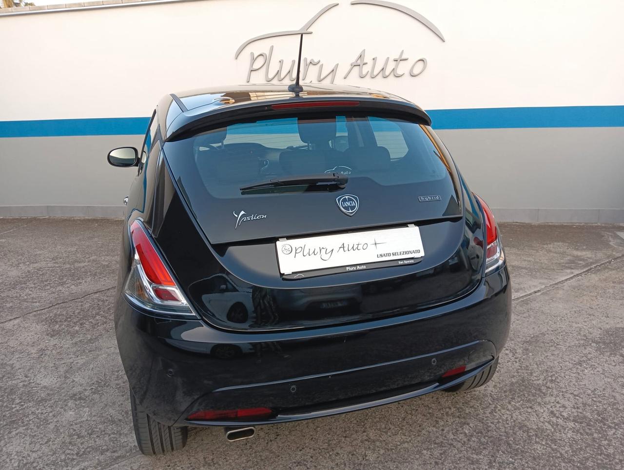 Lancia Ypsilon 1.0 FireFly 5 porte S&S Hybrid Ecochic Gold