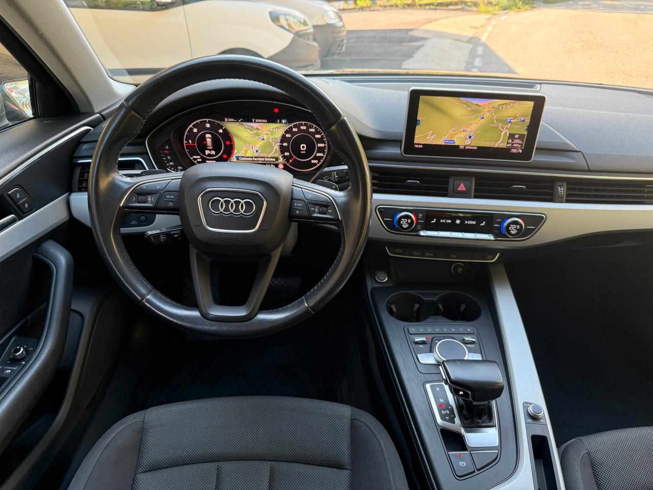 Audi A4 Avant 35 TDI S tronic Business 150cv