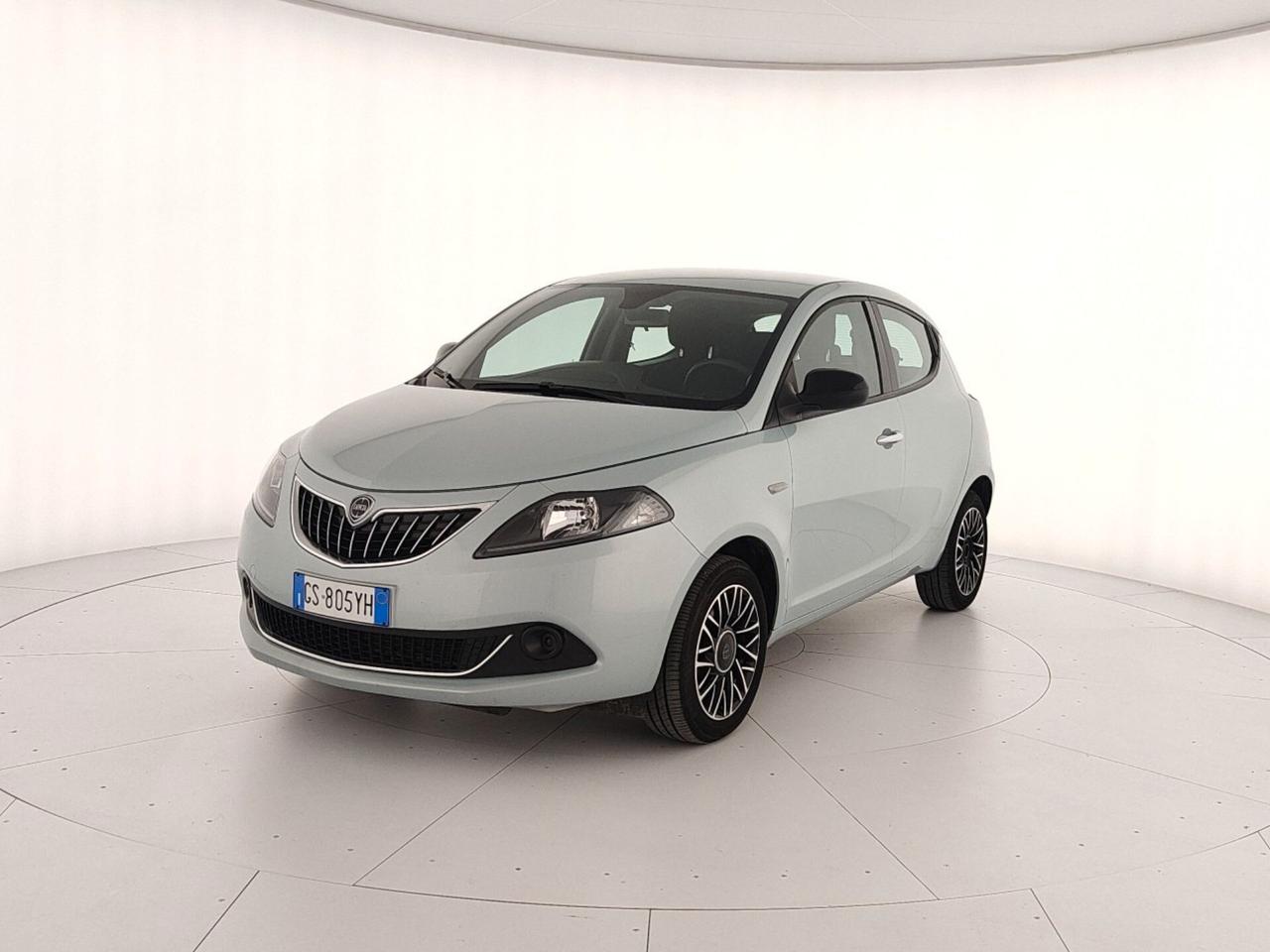 Lancia Ypsilon 1.0 FireFly 5 porte S&S Hybrid Platino