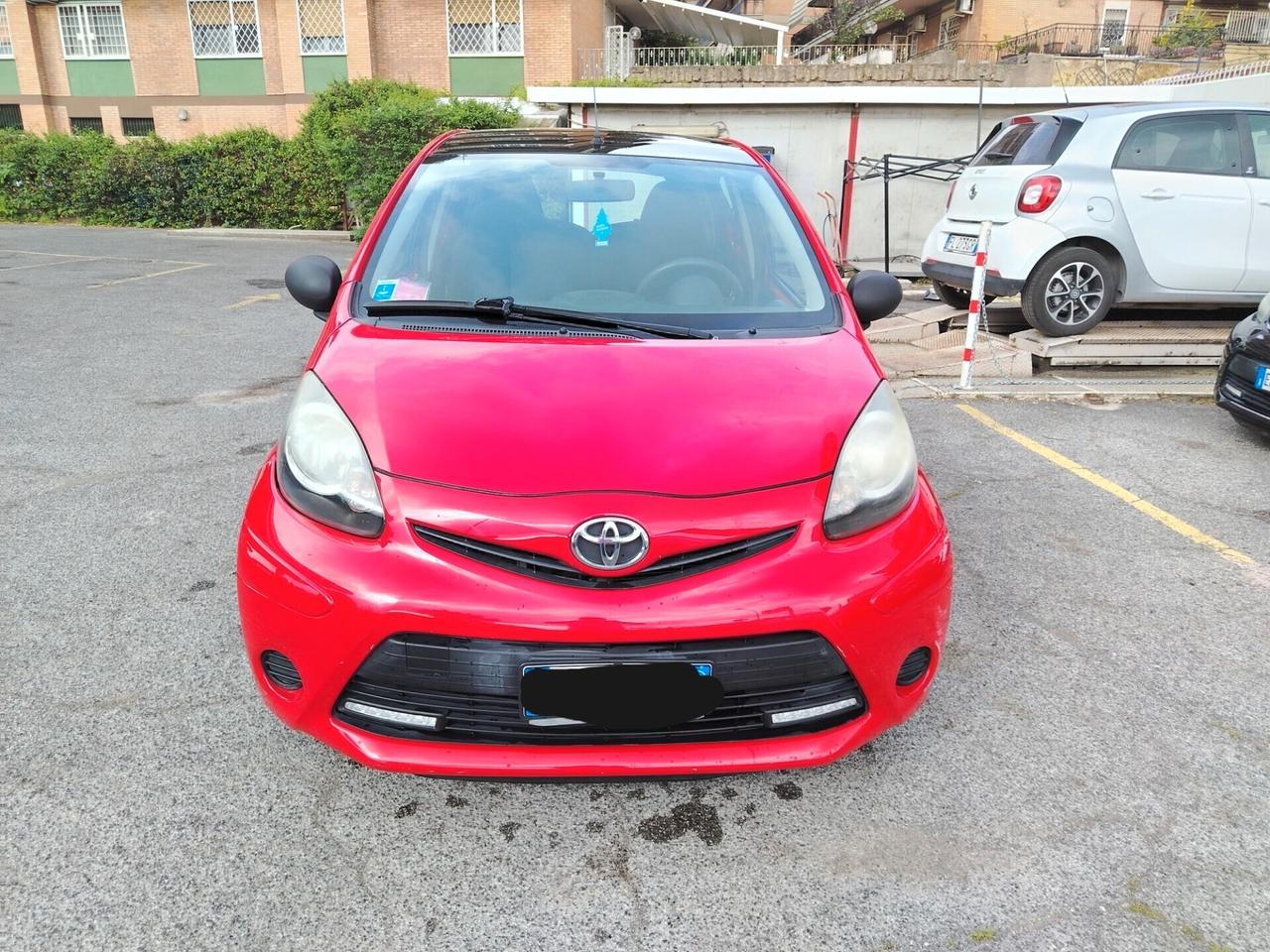 Toyota Aygo 1.0 12V VVT-i 5 porte Active Connect