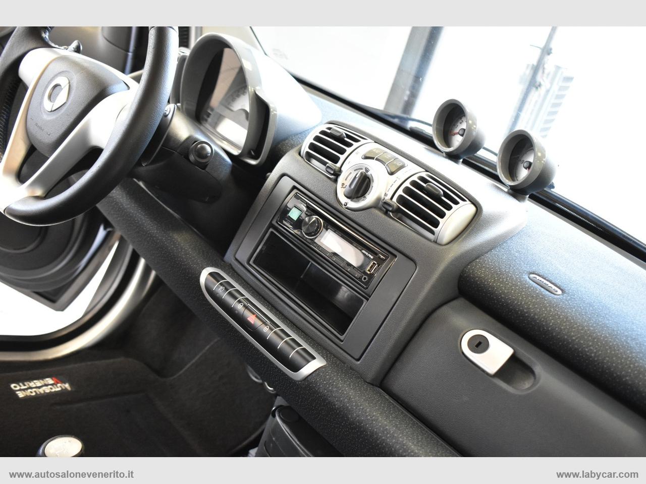 SMART fortwo 1000 52 kW MHD coupé passion