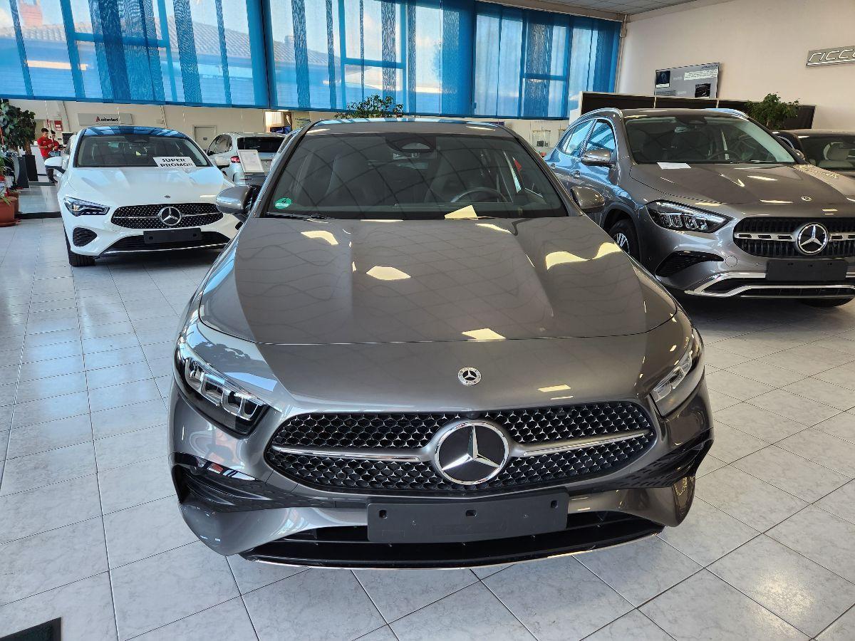 MERCEDES Classe A 180 Automatic Premium AMG