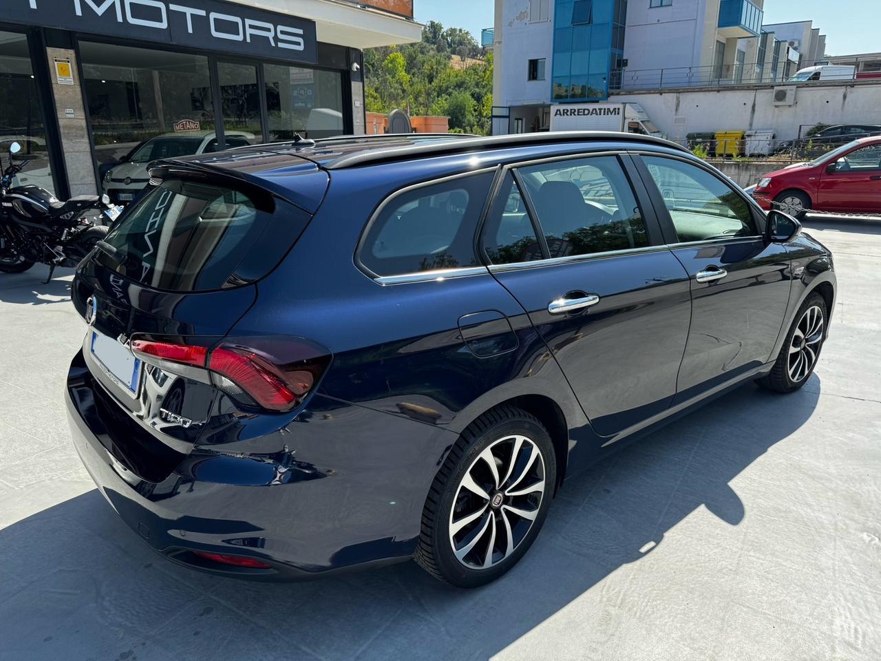 Fiat Tipo 1.6 Mjt S&S DCT SW Lounge