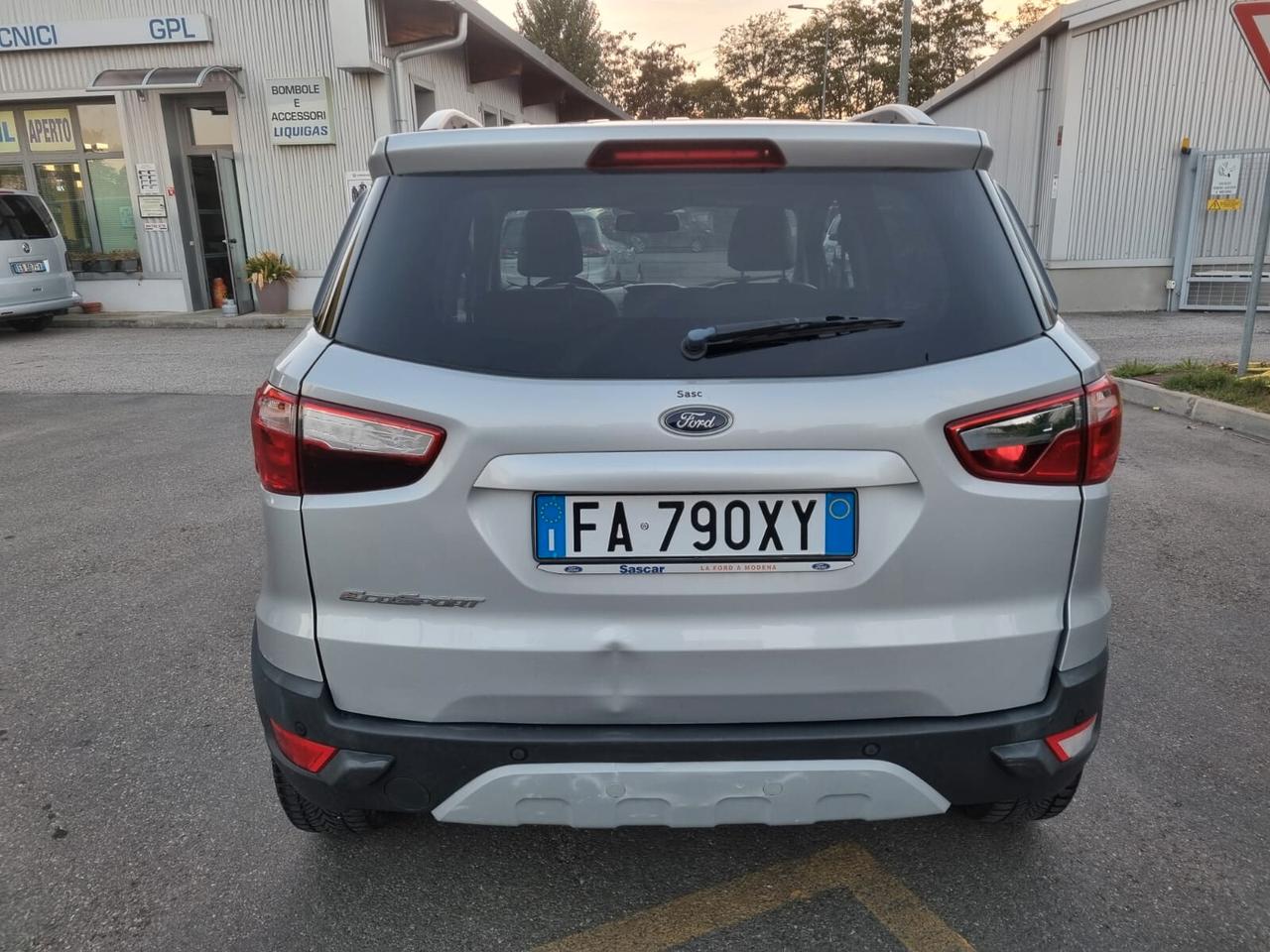 Ford EcoSport 1.5 110 CV Powershift Business