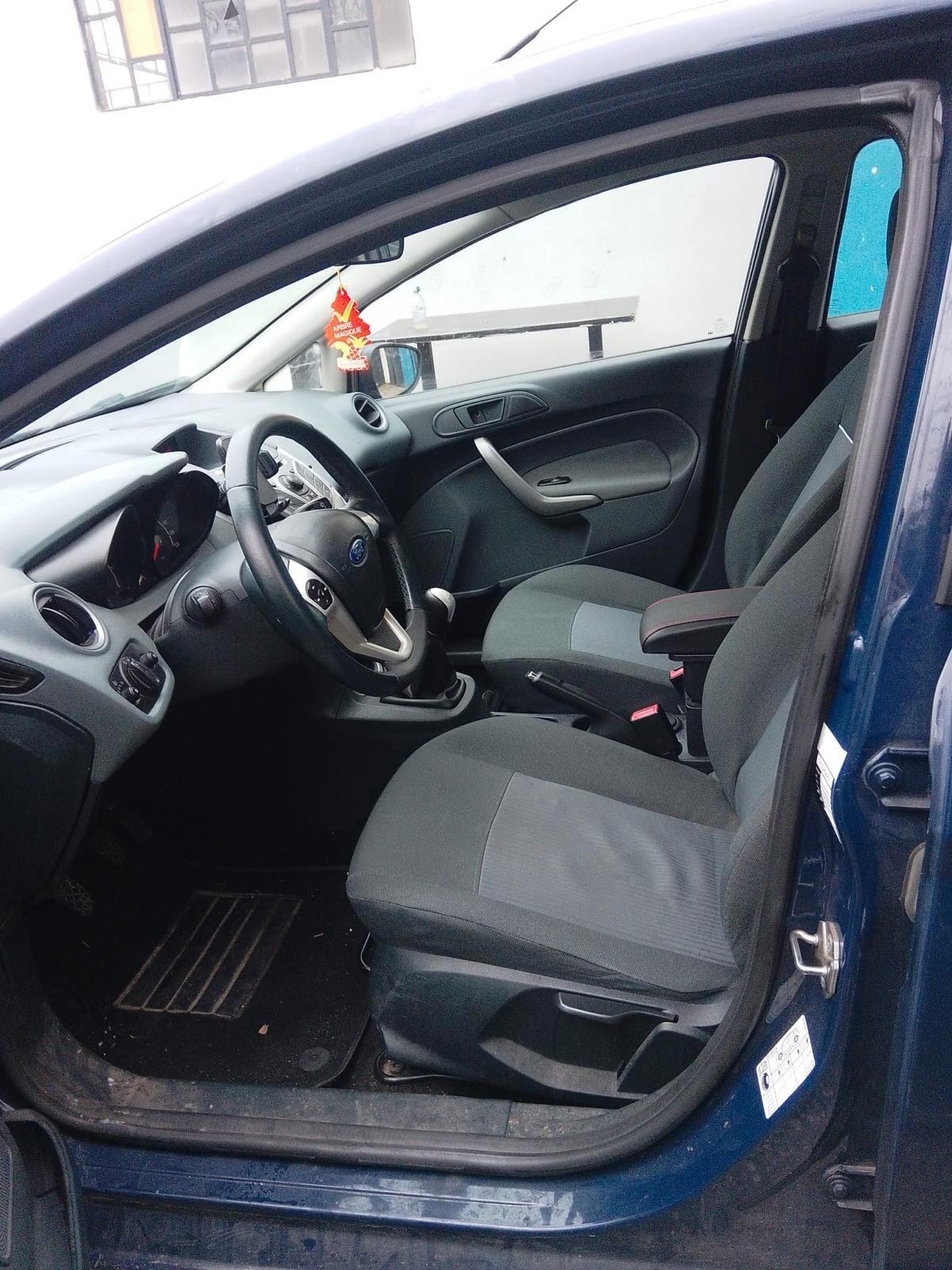 Ford Fiesta 1.2 60CV 5p. Tit. ok neo patentati