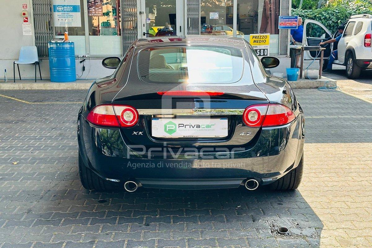 JAGUAR XK 4.2 V8 Coupé