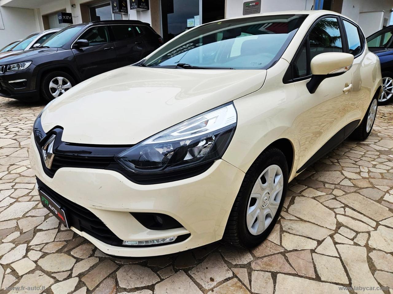 RENAULT Clio dCi 8V 75 CV S&S 5p. Duel2