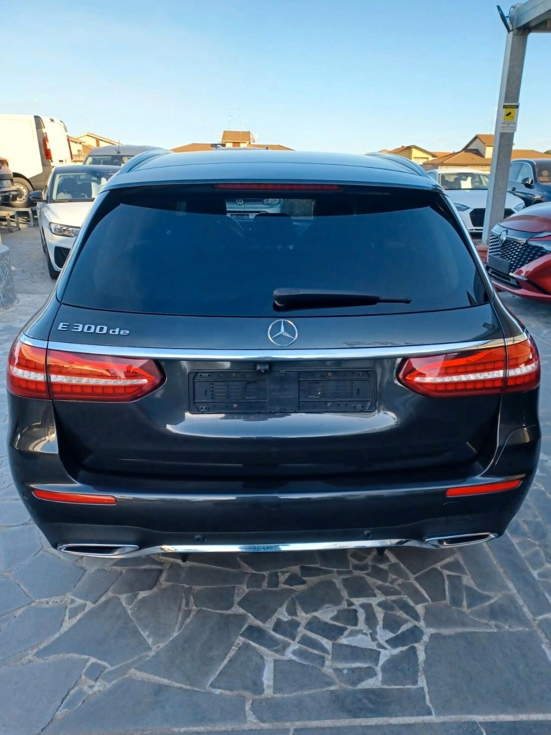 Mercedes-benz E 300 de 4Matic Auto Plug in hybrid Premium