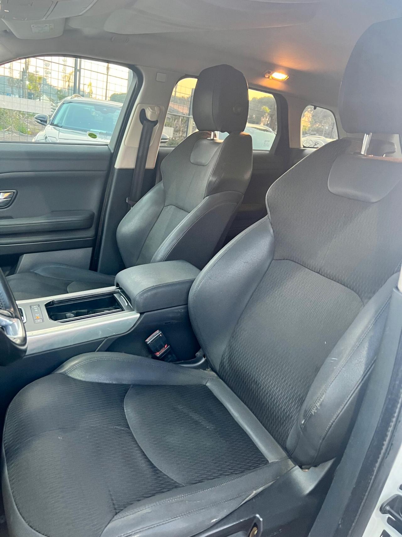 Land Rover Range Evoque 2.0 TD4 180 CV 5p. Autobiography