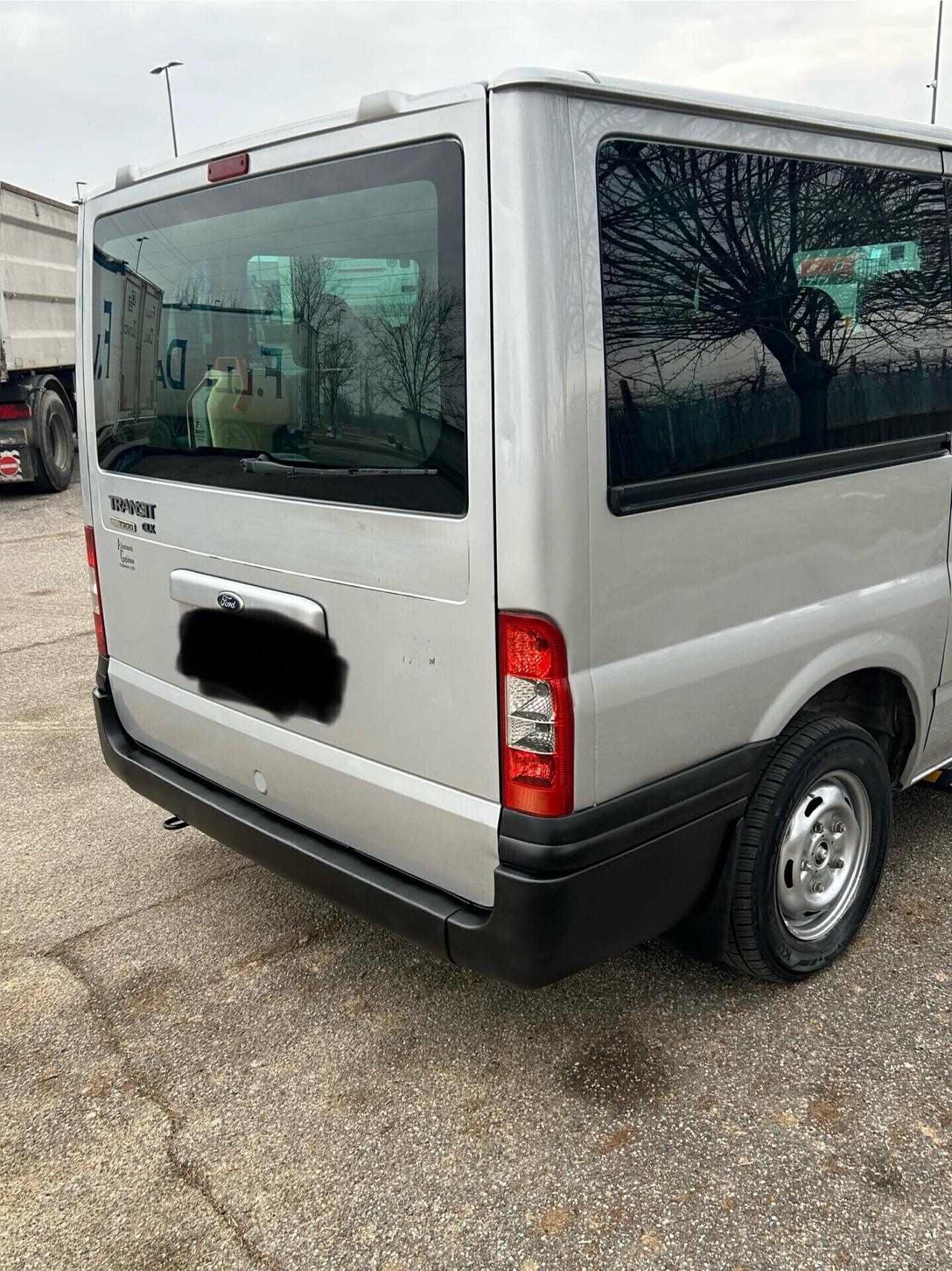 Ford Transit/Tourneo/Bus Transit 350L 2.2 TDCi/110 PL-TM Combi