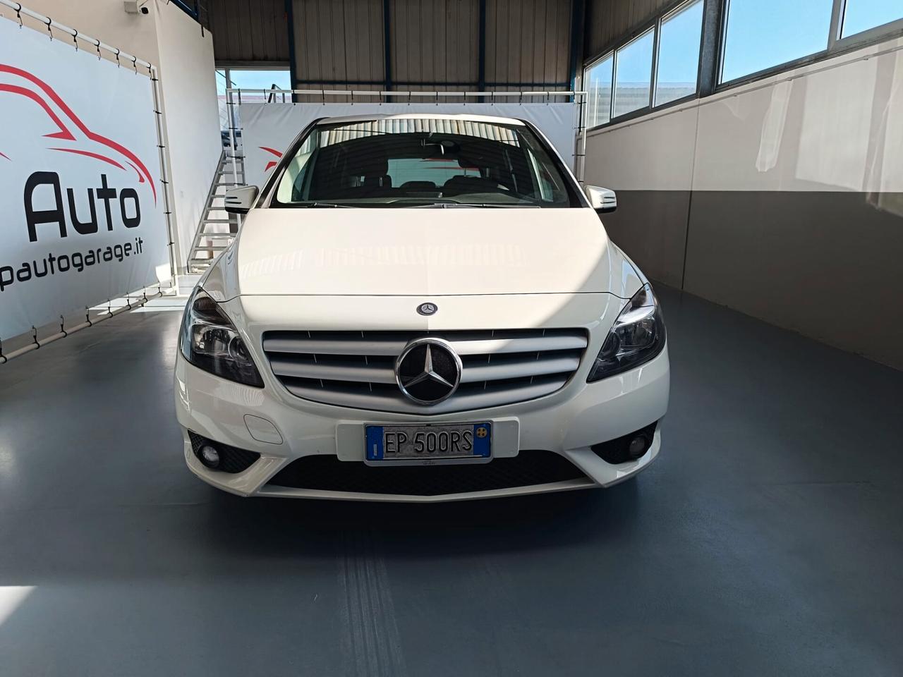 Mercedes-benz B 180 CDI BlueEFFICIENCY Premium