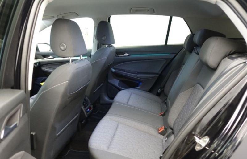 Volkswagen Golf 2.0 TDI DSG SCR MOVE LED NAVI ACC