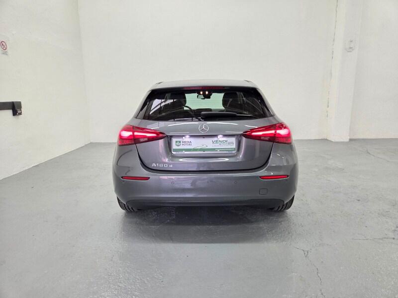 MERCEDES Classe A (W177) A 180 d Automatic ...