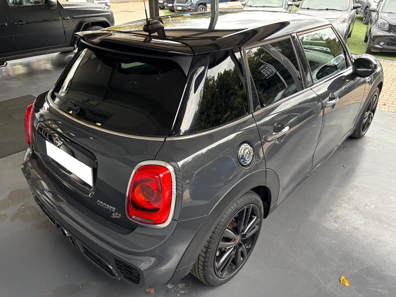 Mini 2.0 Cooper SD Hype 5 porte