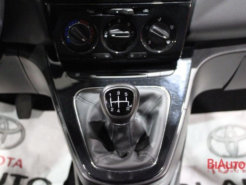 Lancia Ypsilon Ypsilon 1.2 69 CV 5 porte Silver