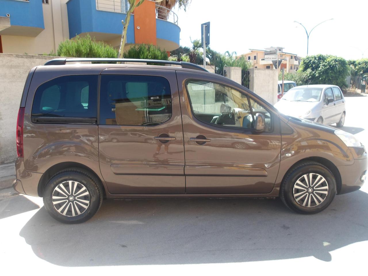 PEUGEOT PARTNER TEPEE 1.6 e-hdi Outdoor s&s 92cv