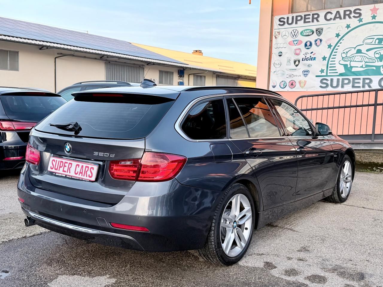 BMW 320d 184CV AUTOMATICO Touring FULL Luxury