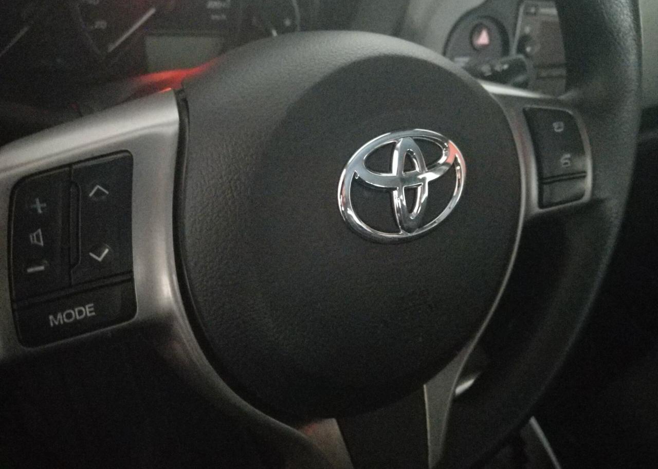 Toyota Yaris 1.5 Hybrid 5 porte Cool