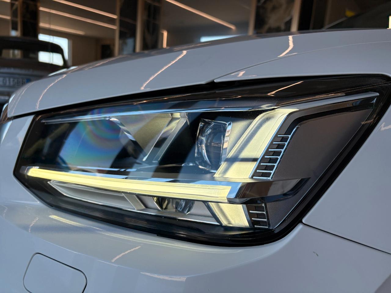 Audi Q2 30 TDI S tronic line Edition