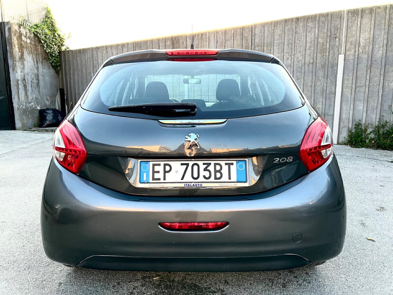 Peugeot 208 1.2 GPL 5 porte Allure