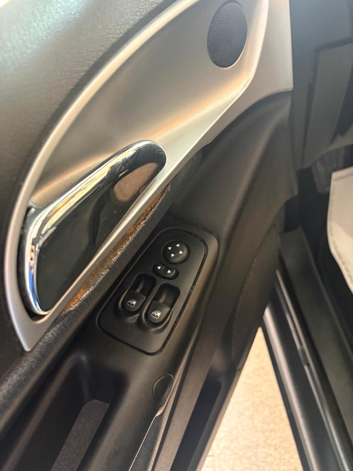 Lancia Ypsilon 1.2 69 CV Elle