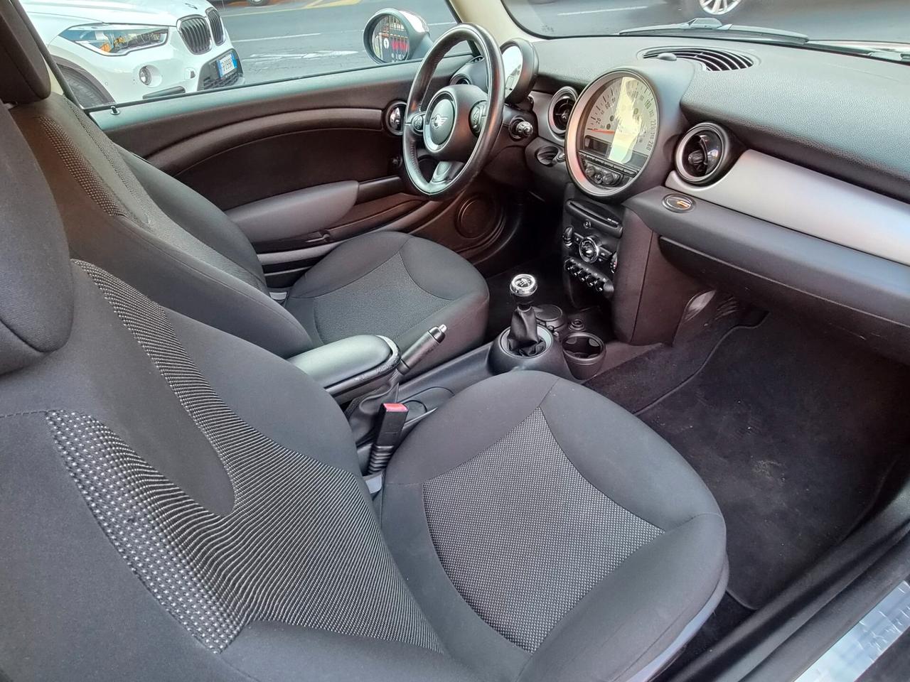 Mini 1.6 16V One D
