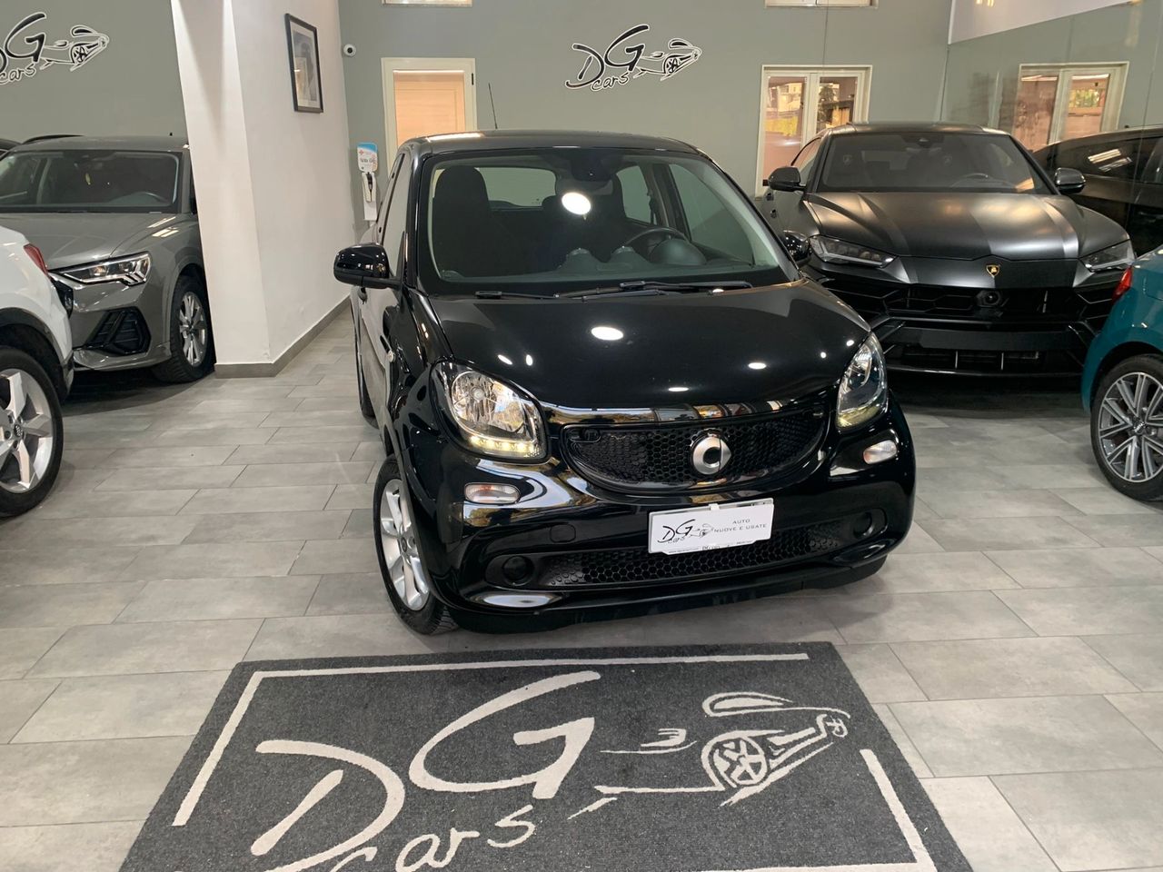 SMART FORFOUR 1.0 TWINAMIC PASSION NAVI-CLIMA