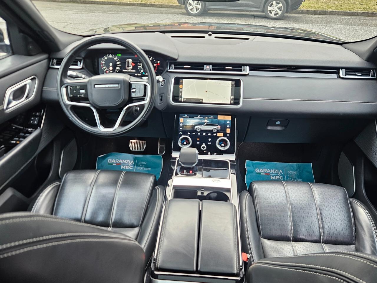 Range Velar 3.0D l6 300 CV R-Dynamic HSE STRAFULL