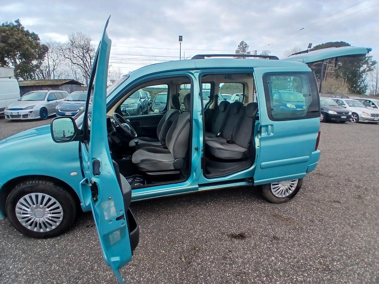 Citroen Berlingo 1.6 16V HDi 90CV 5p. Chrono