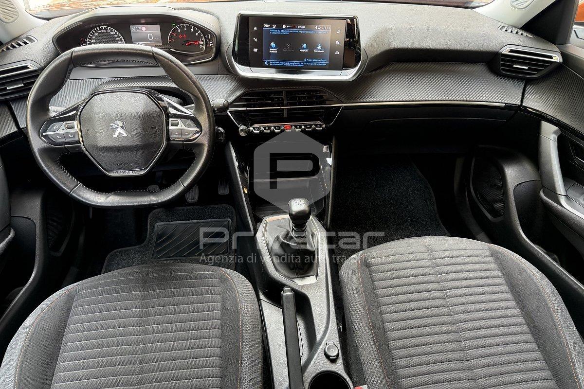 PEUGEOT 2008 PureTech 100 S&S Allure