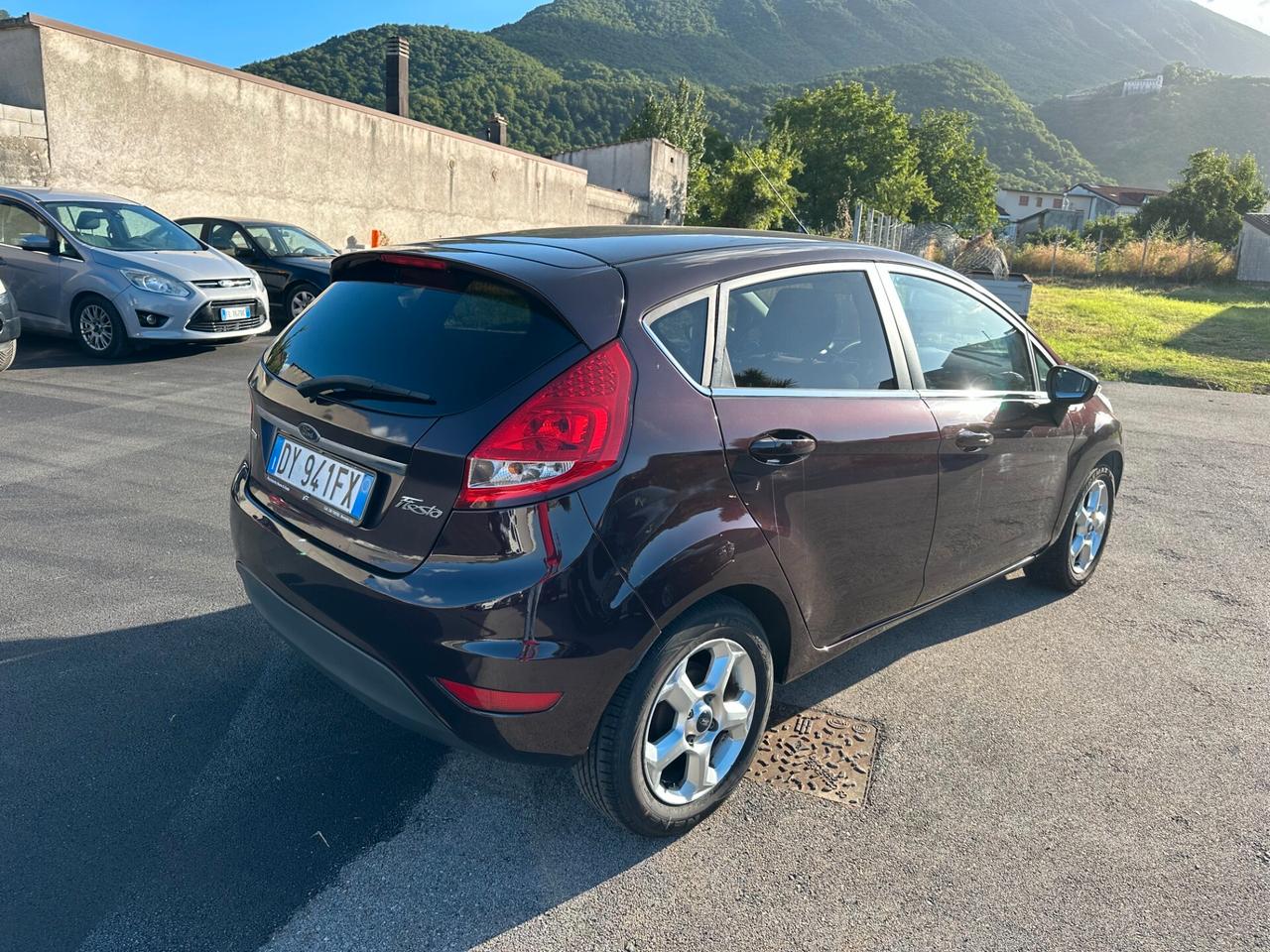 Ford Fiesta 1.4 TDCi 5p. Titanium