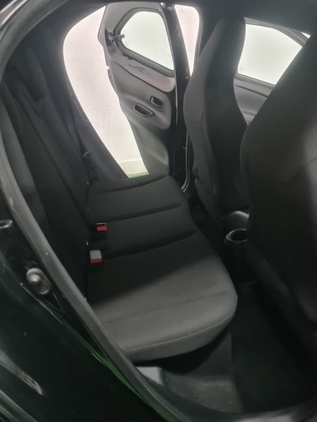 Toyota Aygo X 1.0 VVT-i 72 CV 5 porte Lounge Air