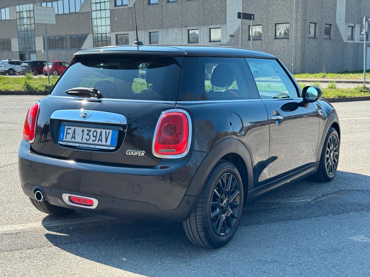 Mini Cooper 1.5 3 porte