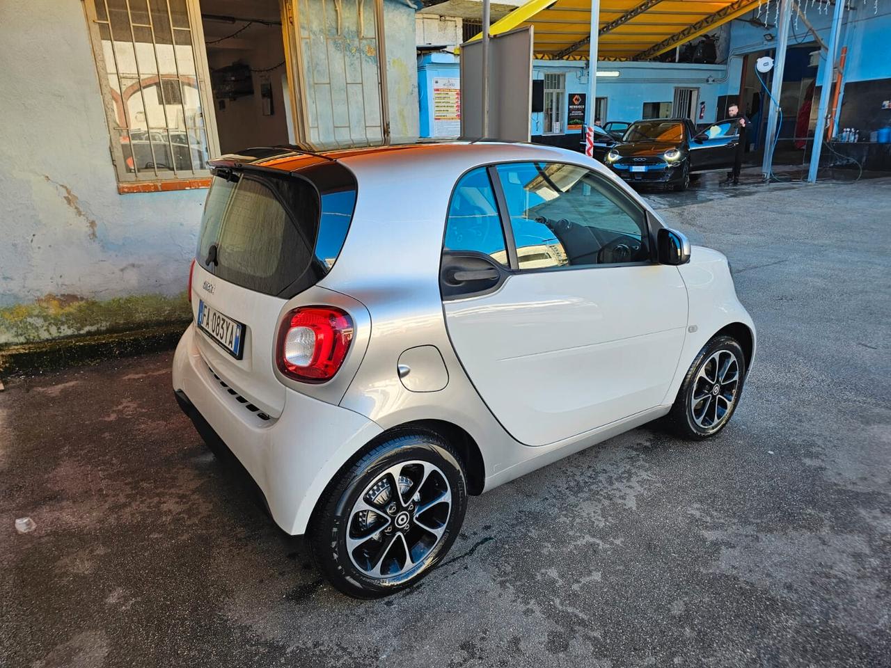 Smart ForTwo 1000 62 kW coupé passion