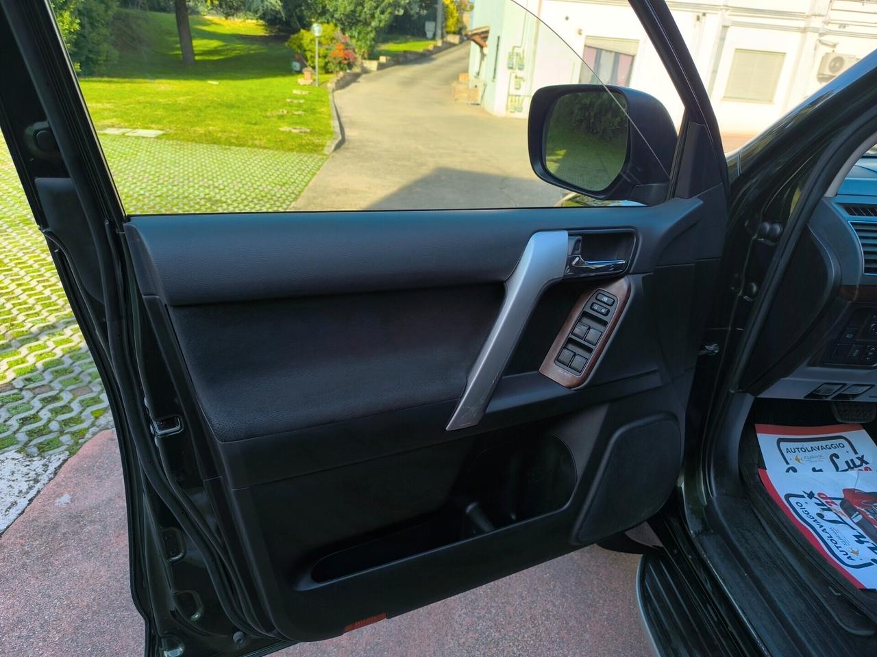 Toyota Land Cruiser 2.8 D4-D A/T 5 porte Lounge+