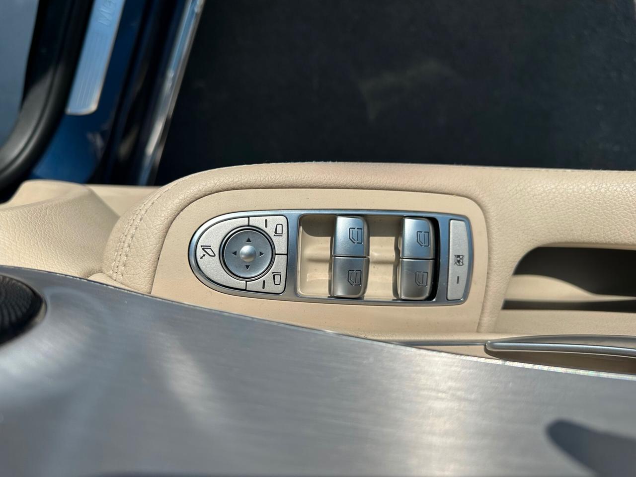 Mercedes-benz C 220 d S.W. Auto Sport/TETTO/PELLE/CAMERA/BELLISSIMA!!!!