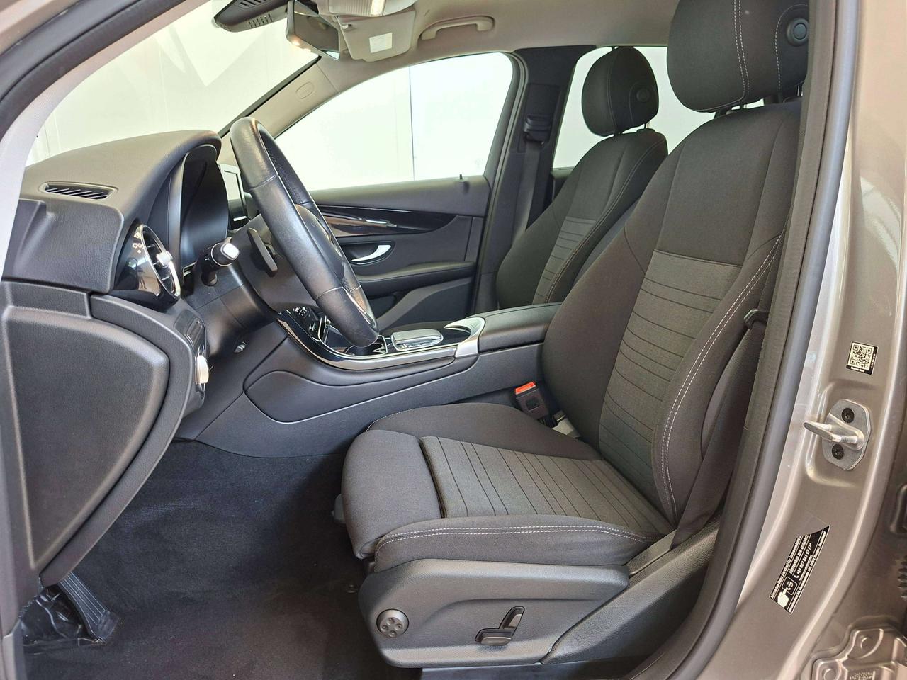 Mercedes-Benz GLC 220 d Business 4matic Aut 2 ANNI DI GARANZIA AYVENS
