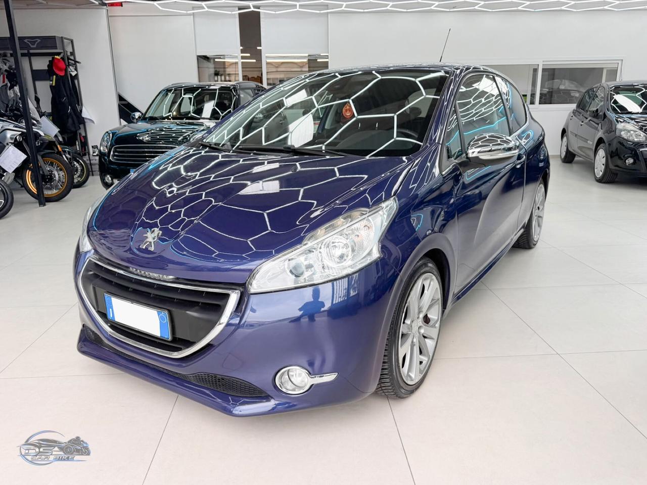 Peugeot 208 1.6 e-HDi 92 CV Stop&Start 3 porte Active
