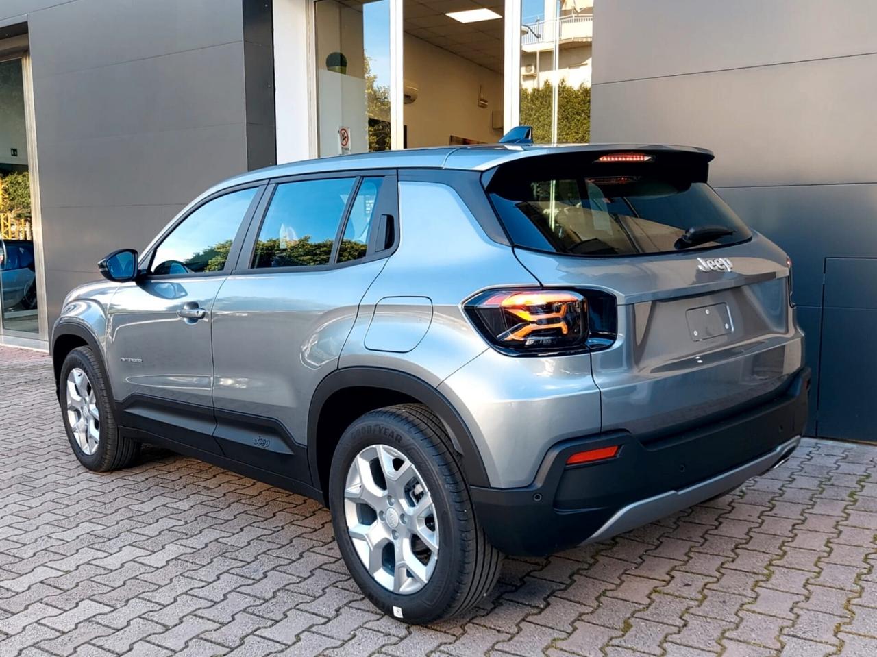 Jeep Avenger 1.2 100 CV Altitude TELECAMERA MY 25