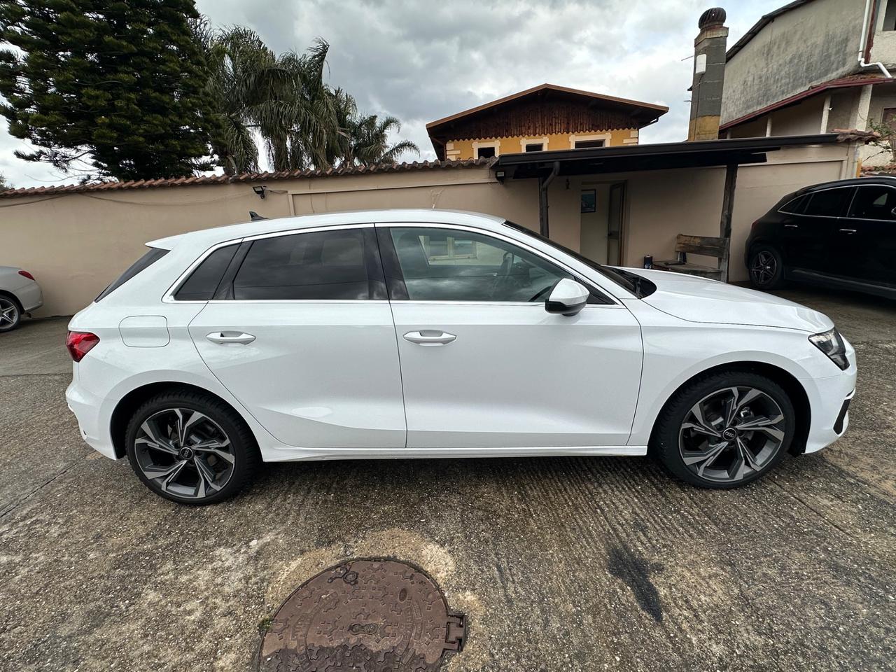 Audi A3 SPB 30 TDI S tronic line edition
